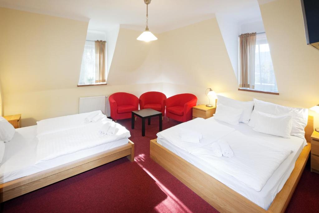 Pytloun Self Check-In Hotel Liberec Rum bild